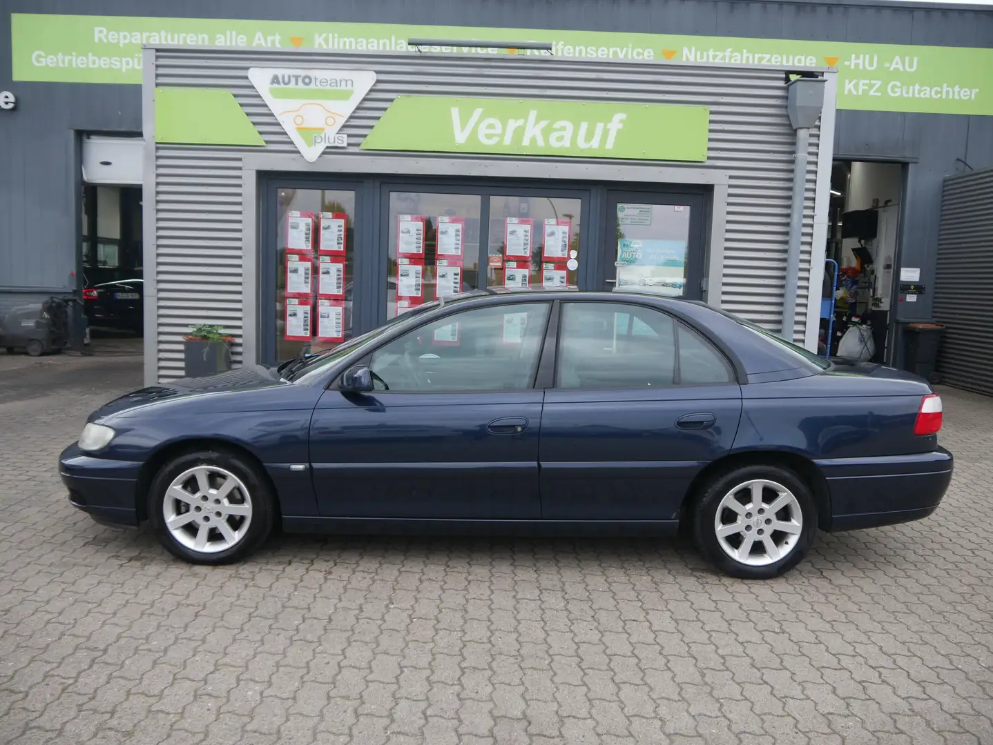 Opel Omega 2.2 Design Edition Grey - 1