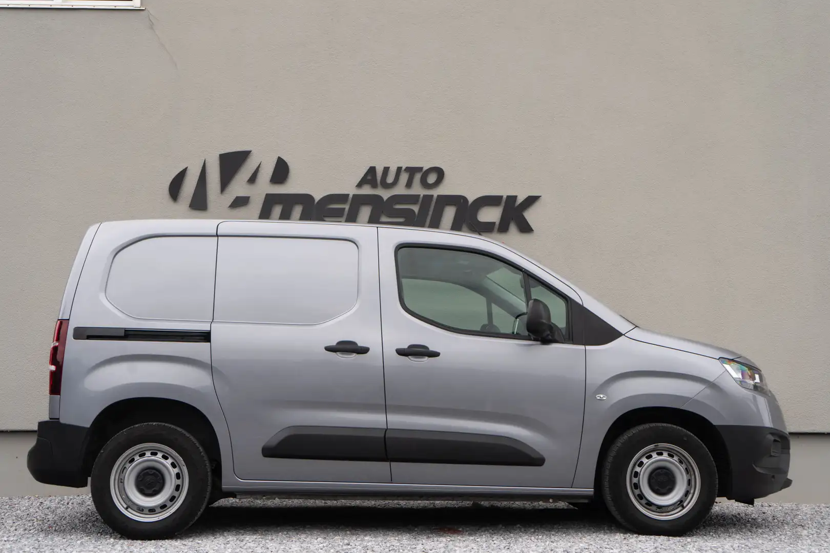 Toyota Proace City 1.5 D-4D Live Grijs - 2
