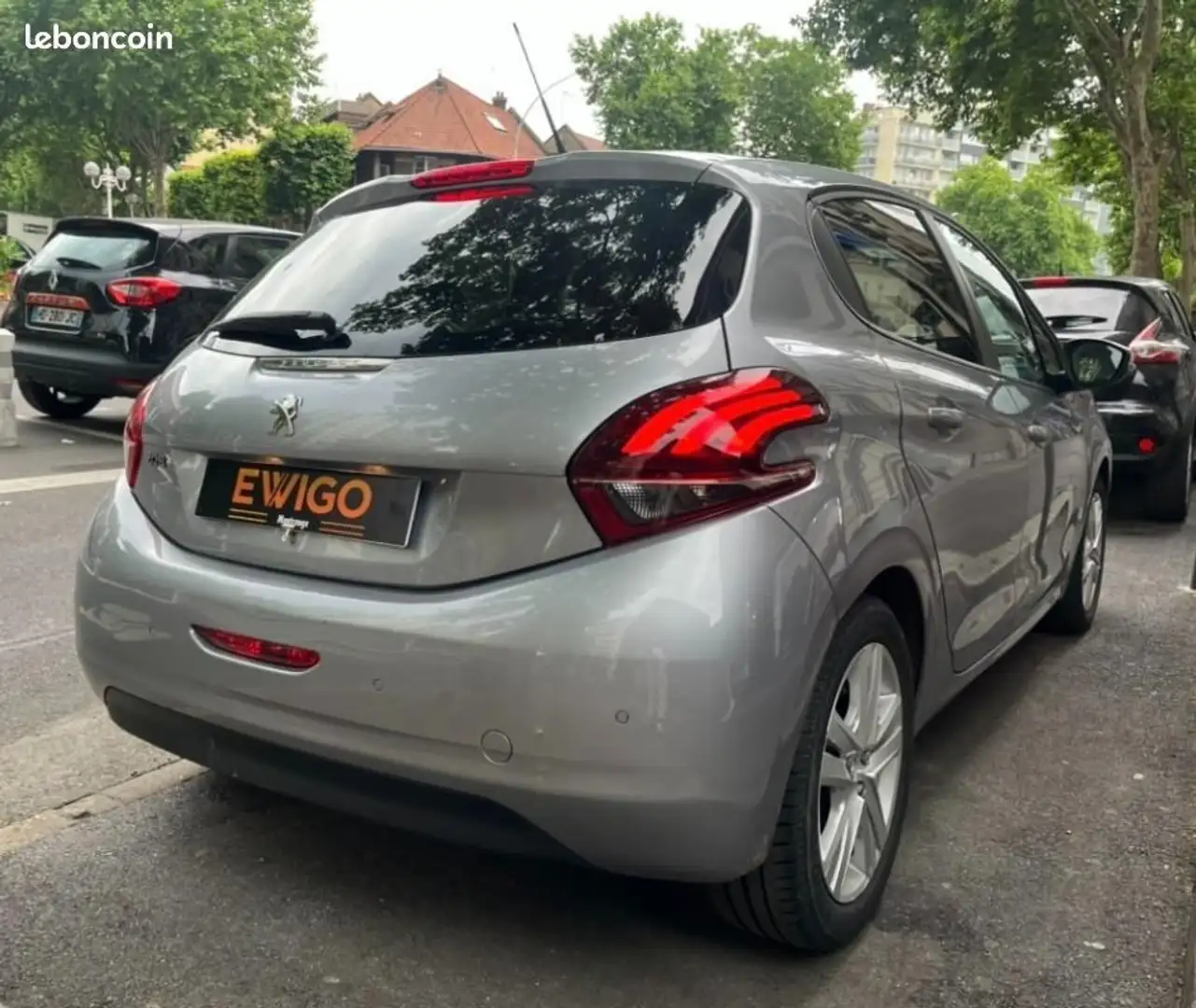 Peugeot 208 GENERATION-I 1.2 PURETECH 80 ACTIVE BUSINESS START Gris - 2