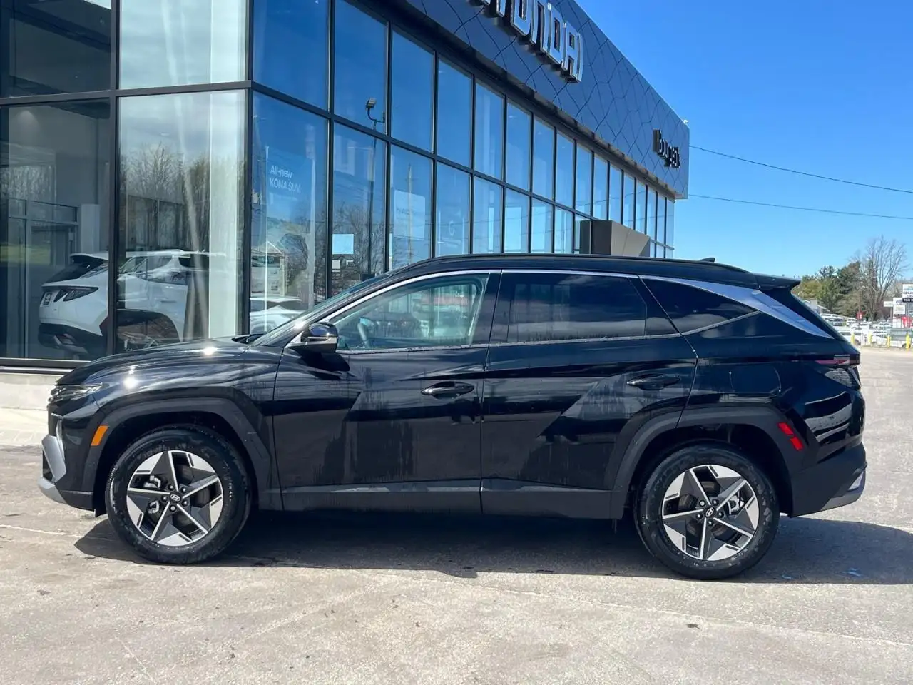 Hyundai TUCSON снимка Hyundai TUCSON