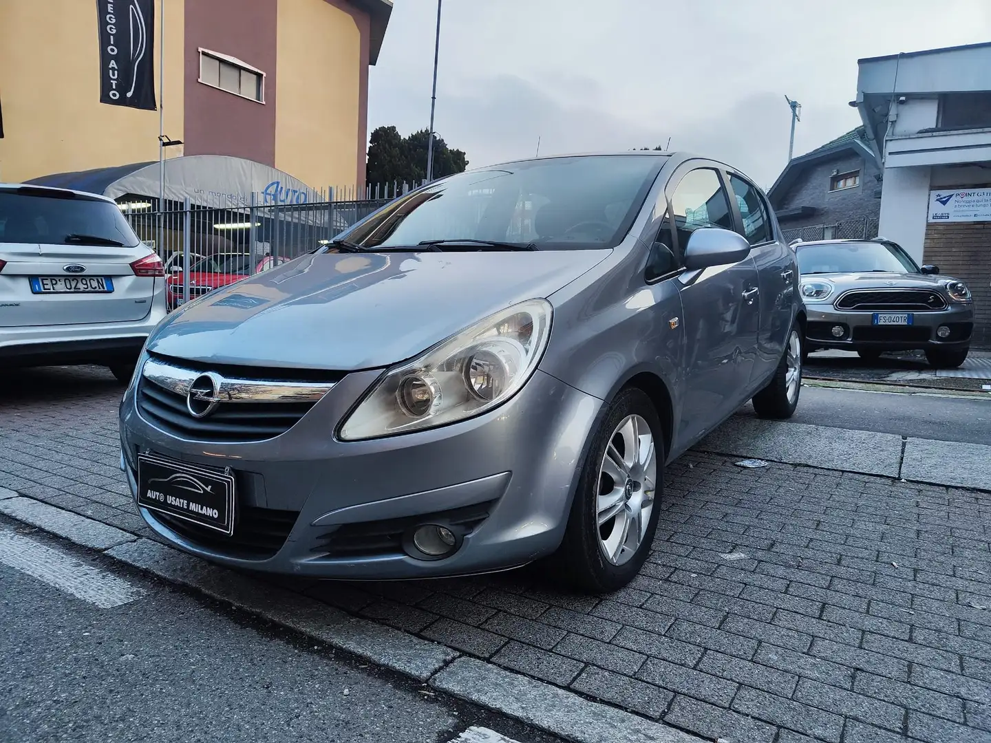 Opel Corsa 5p 1.2 Cosmo ADATTA A NEO-PATENTATI Grigio - 1