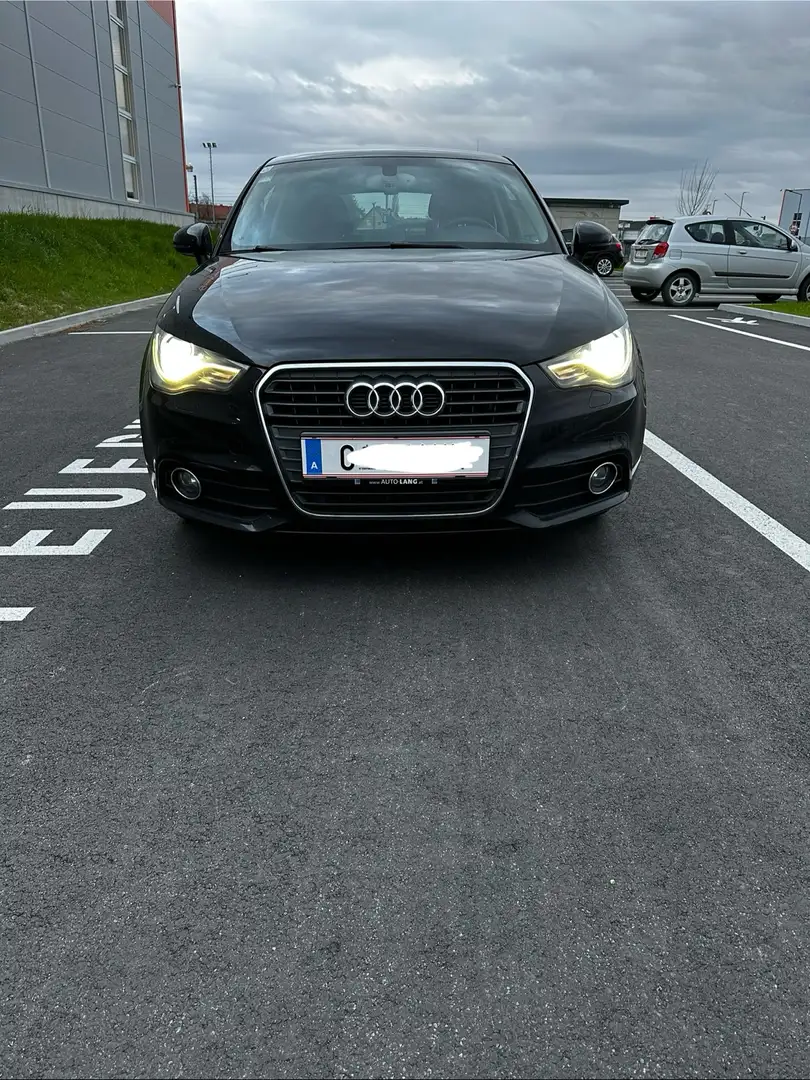 Audi A1 1,6 TDI Ambition S-tronic Schwarz - 1