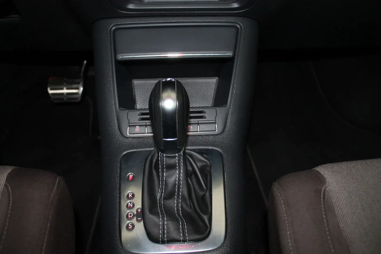 Opel Adam Glam ecoFlex Rood - 2