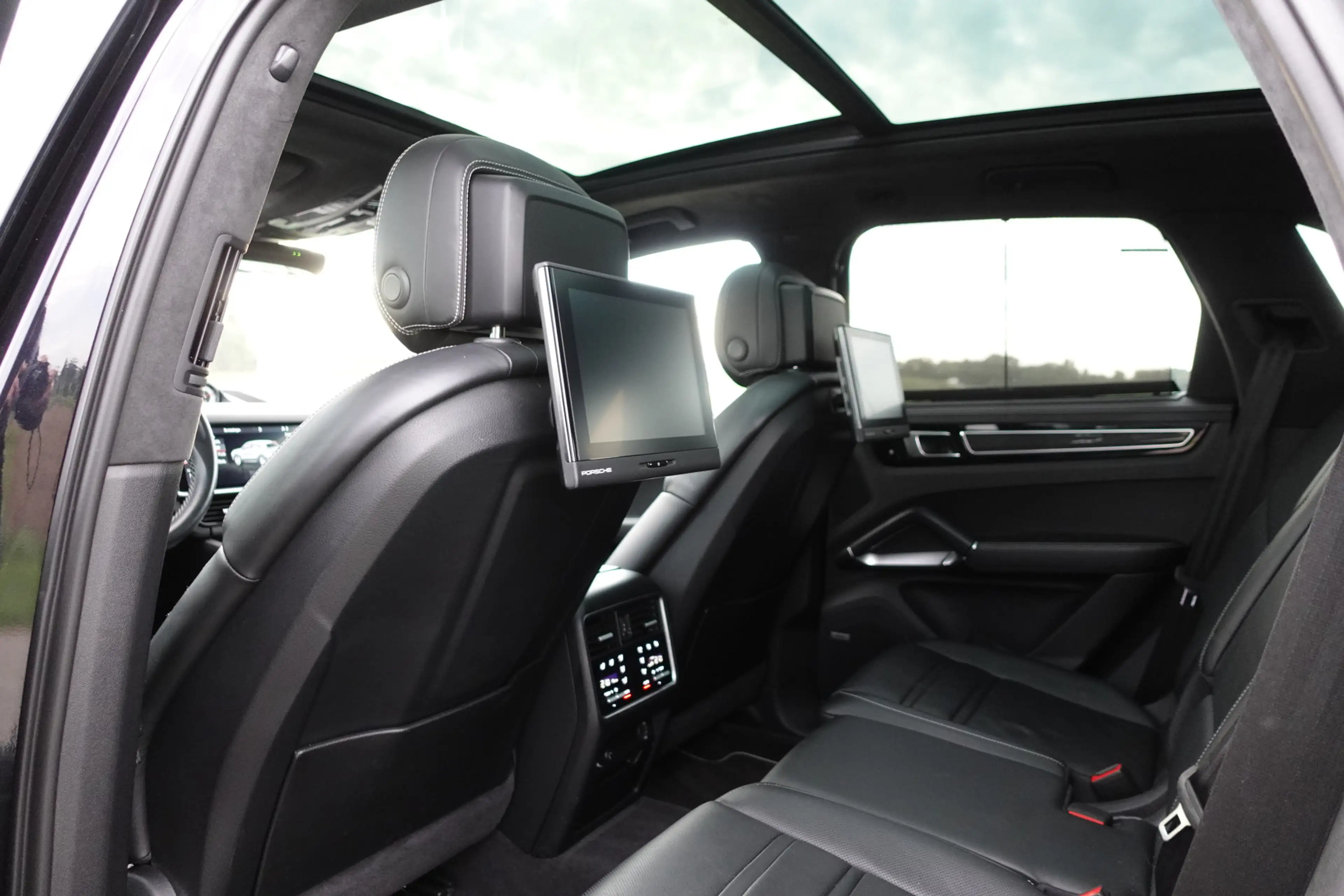 Porsche Cayenne 4.0 Turbo | FULL OPTION | Softclose | Panoramadak — photo 30