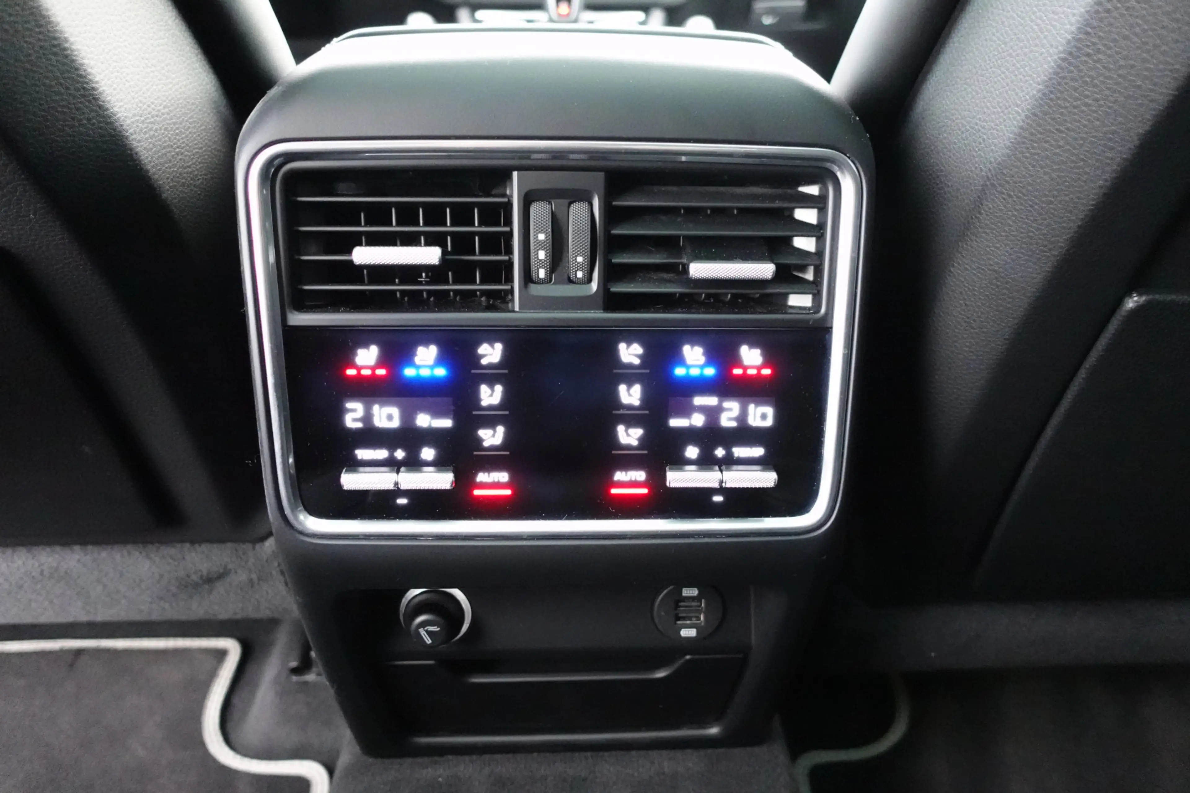 Porsche Cayenne 4.0 Turbo | FULL OPTION | Softclose | Panoramadak — photo 33