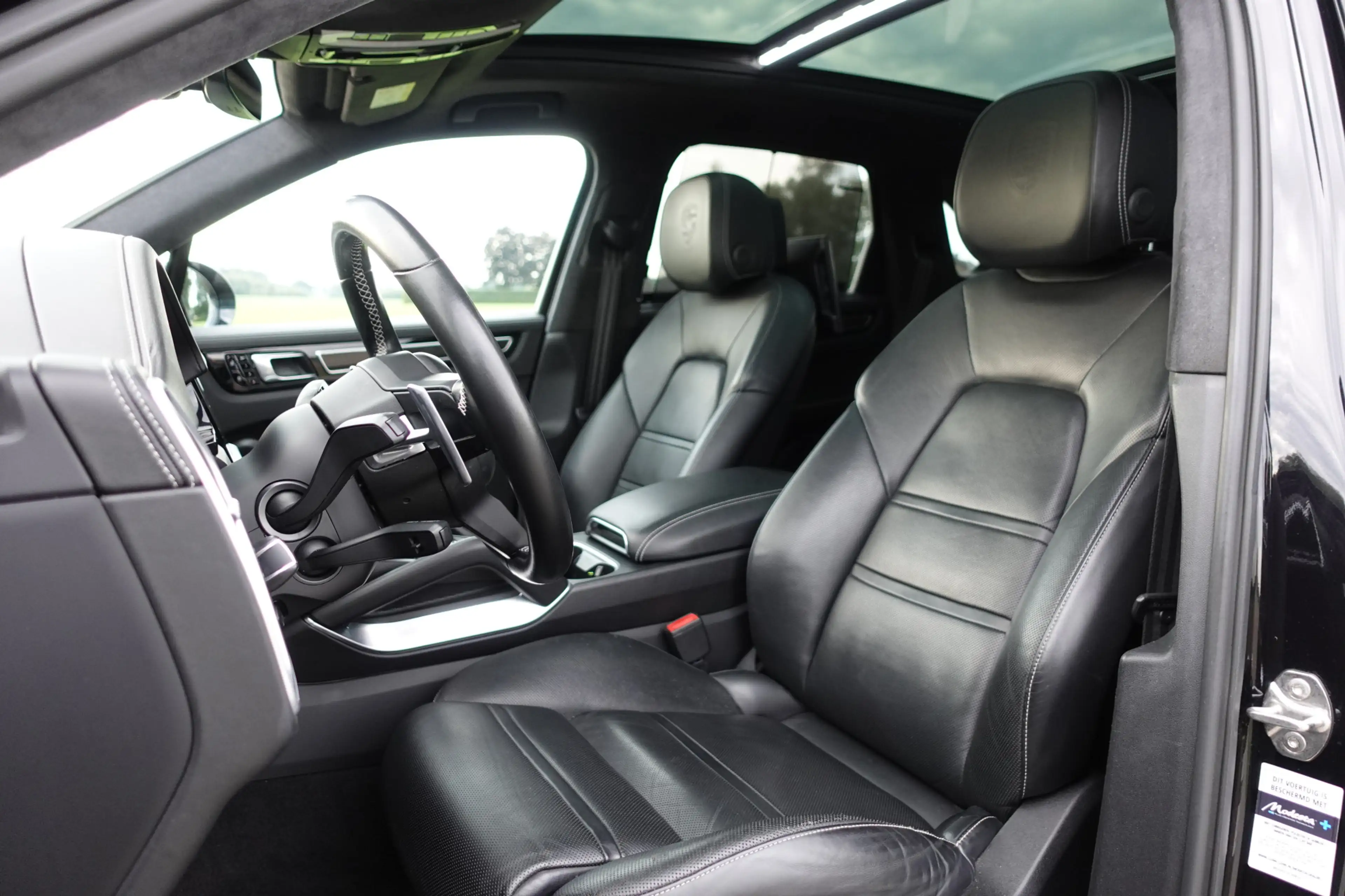 Porsche Cayenne 4.0 Turbo | FULL OPTION | Softclose | Panoramadak — photo 35