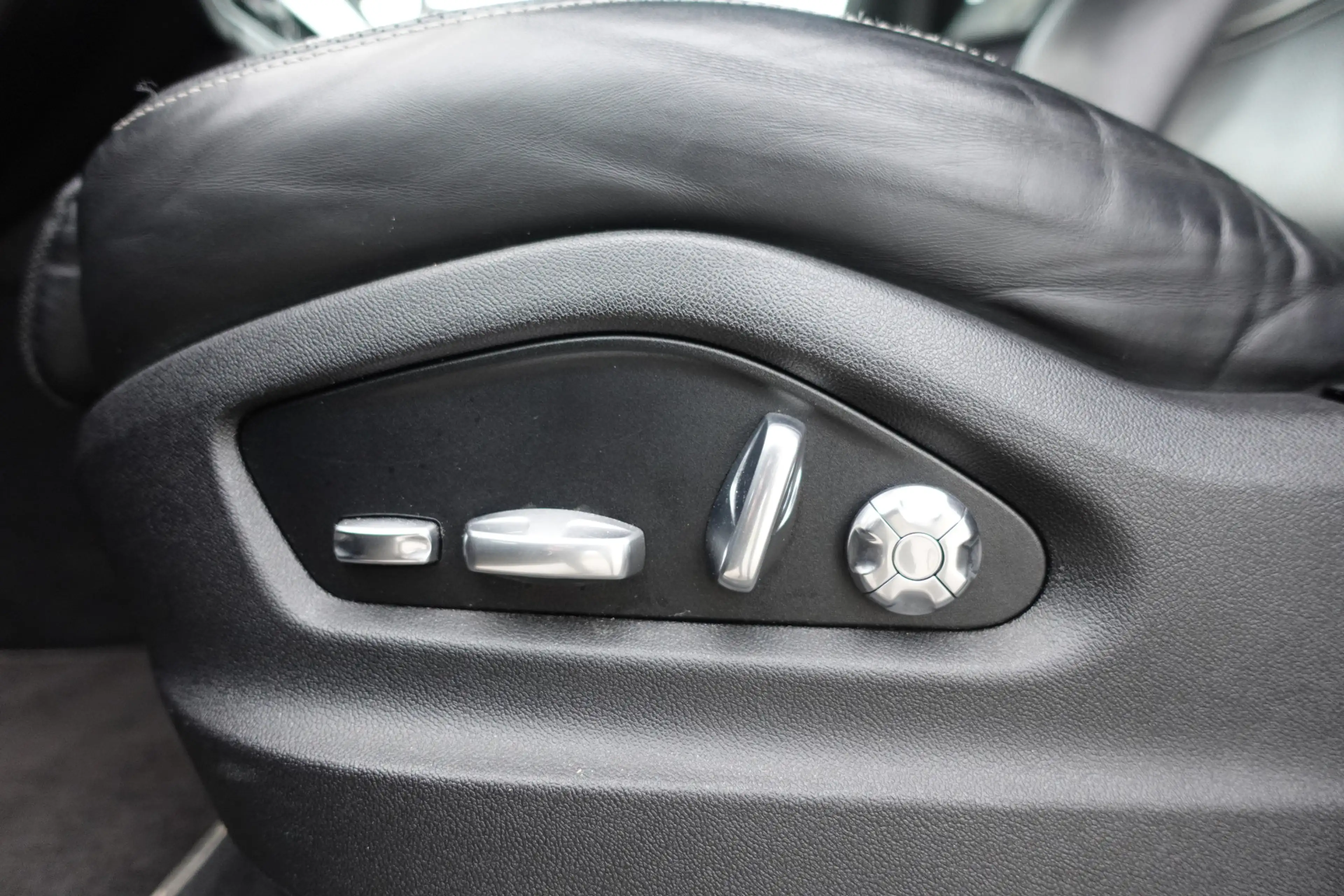 Porsche Cayenne 4.0 Turbo | FULL OPTION | Softclose | Panoramadak — photo 38