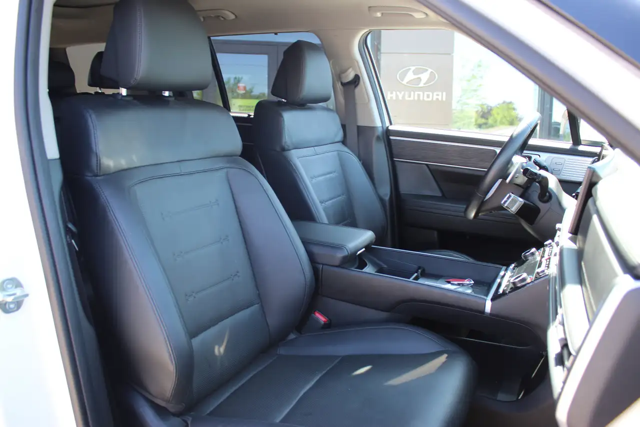Hyundai SANTA FE снимка Hyundai SANTA FE