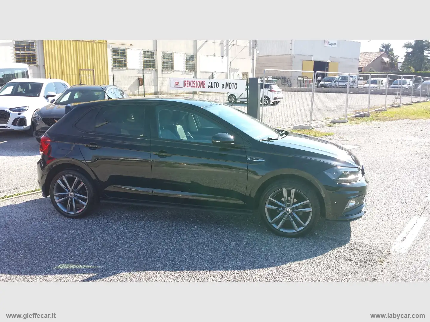 Volkswagen Polo 1.0 TSI 5 PORTE R-Line Negro - 1