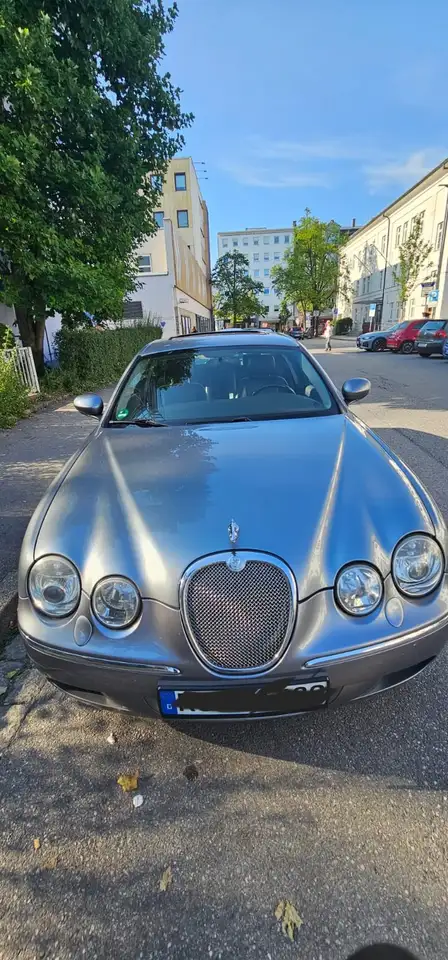 Jaguar S-Type