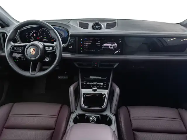 Porsche Cayenne view 11