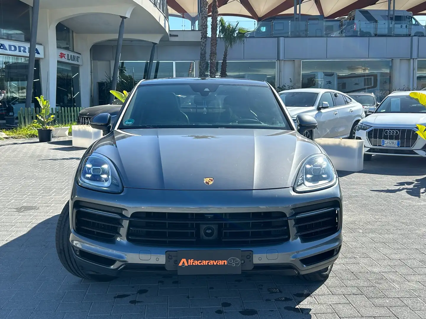 Porsche Cayenne Coupe 3.0 V6 tiptronic Grigio - 2