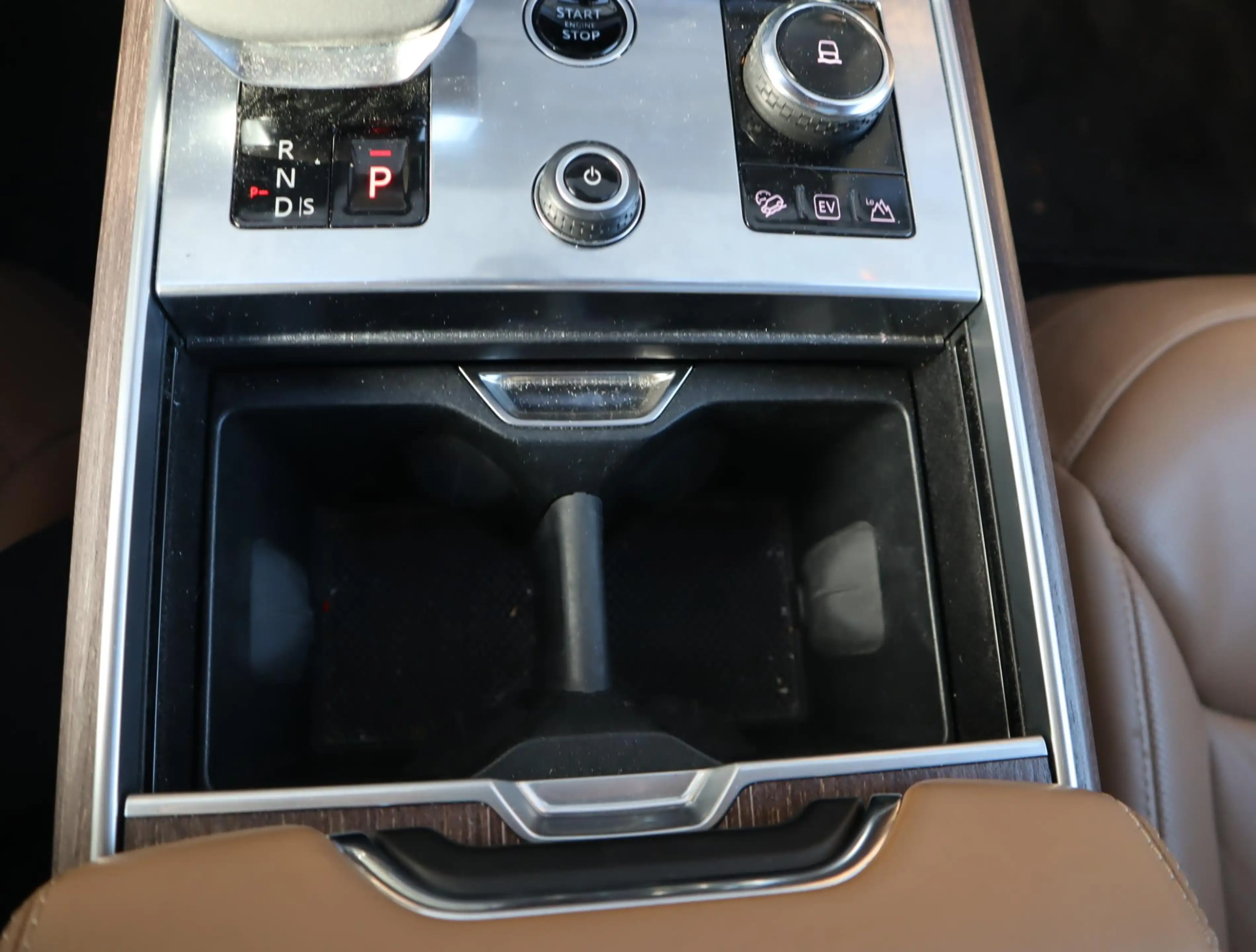 Land Rover Range Rover 3.0 P510e Autobiography PHEV | Pano | Stoel en stu — photo 21