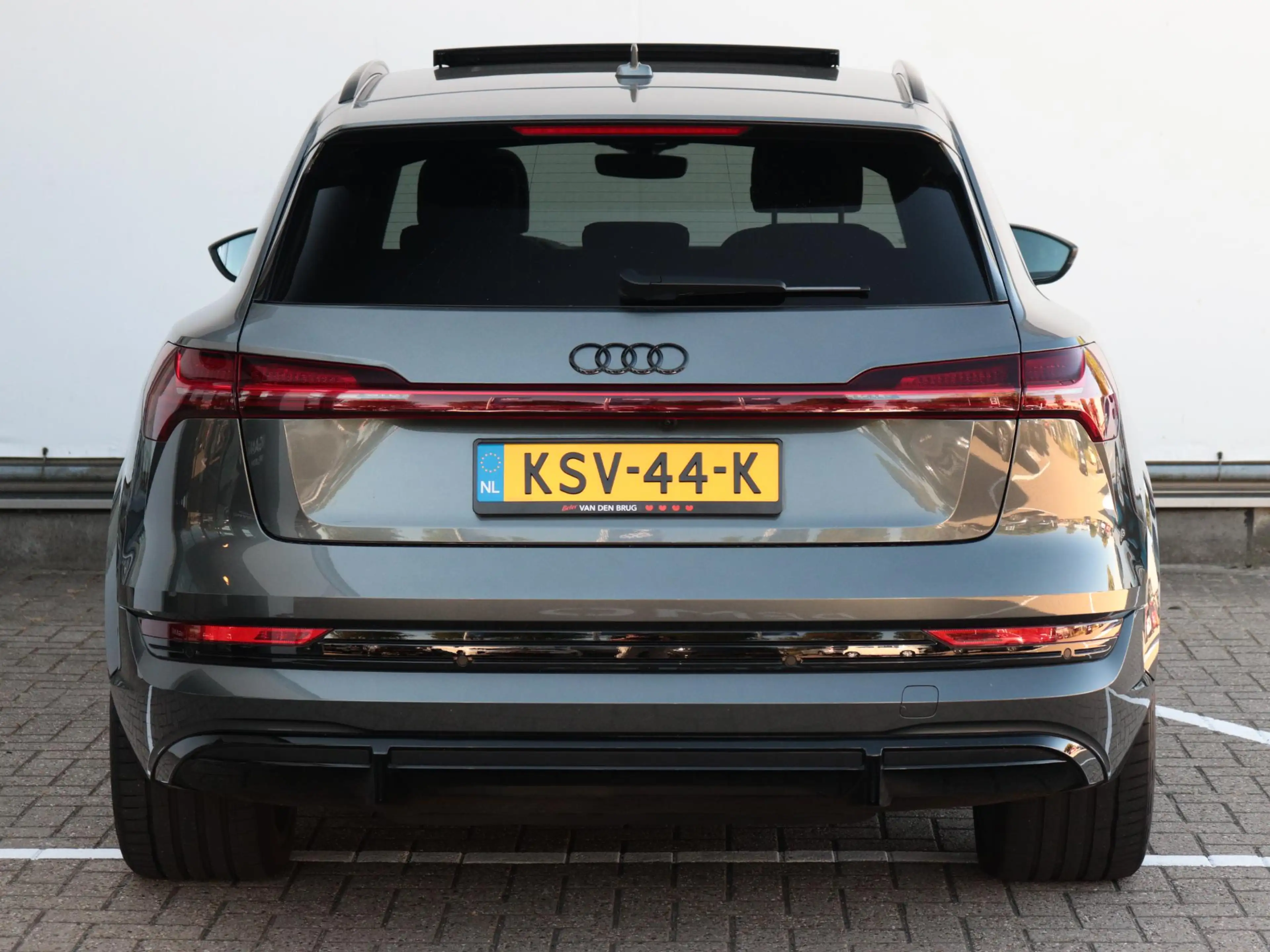 Audi e-tron S quattro 95 kWh | B&O | Panoramadak | Leder | 360 — photo 7