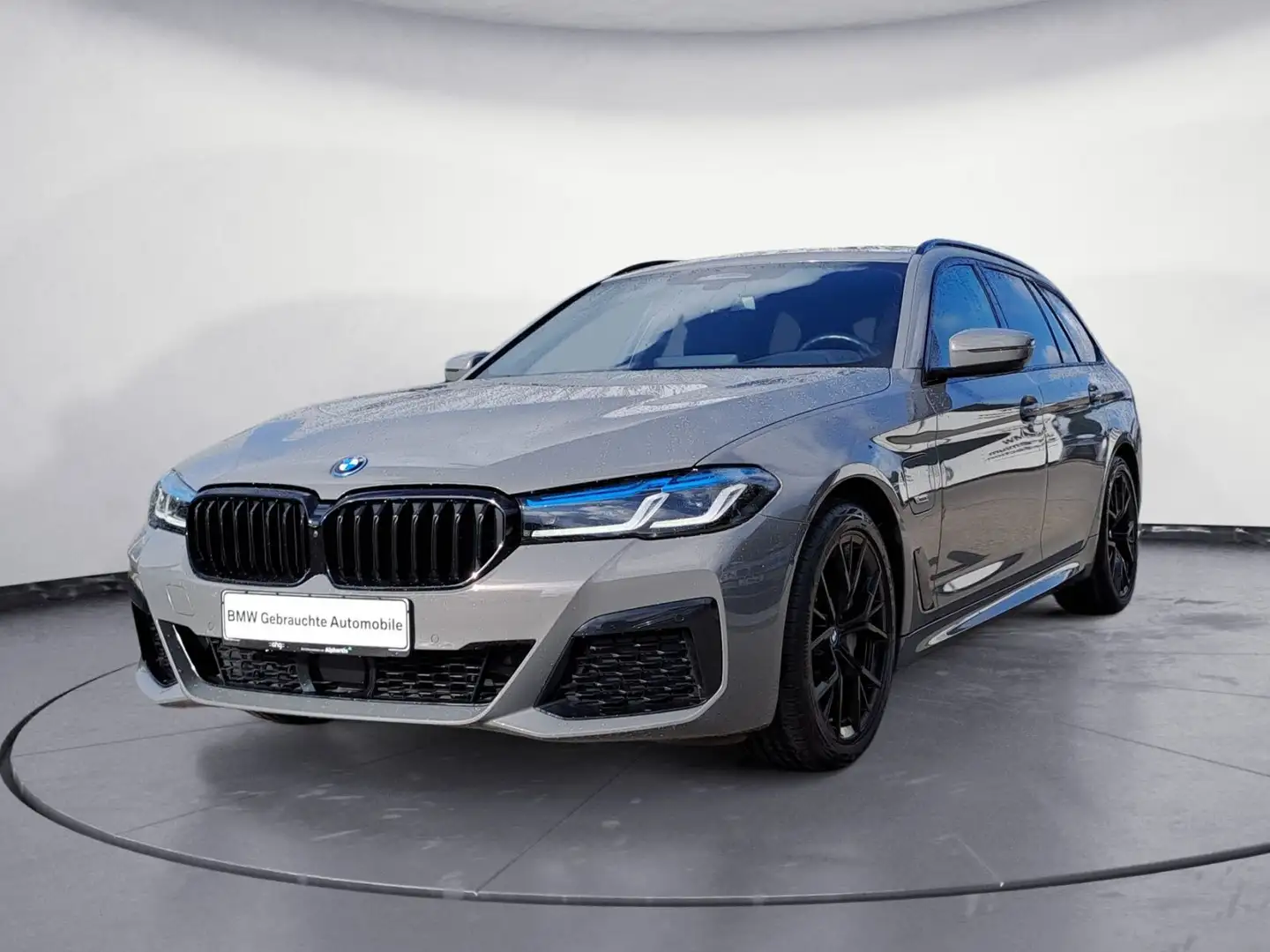 BMW 530 e xDrive Touring M-Sportpaket M Sportpaket In Gris - 2