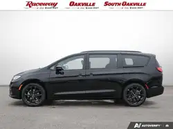 Chrysler Pacifica 2026