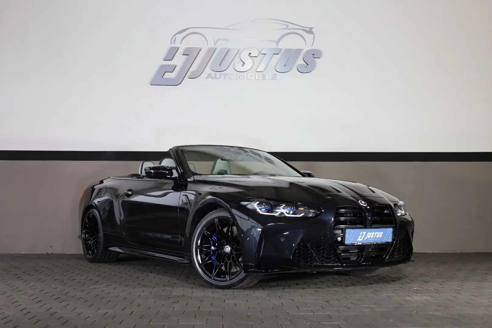 BMW M4 Competition xDrive Cabrio/Airscarf/H&K/R19*20 Schwarz - 1