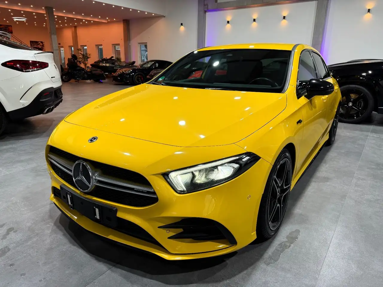Mercedes-Benz A 35 AMG