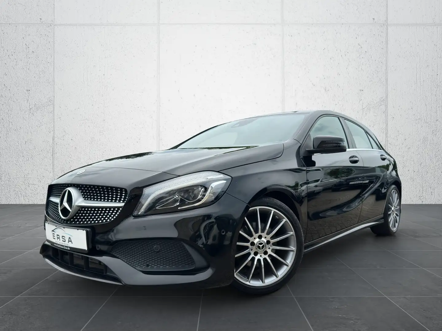 Mercedes-Benz A 200 d Aut. AMG-Line*Diamantgrill*RFK*LED* Schwarz - 1