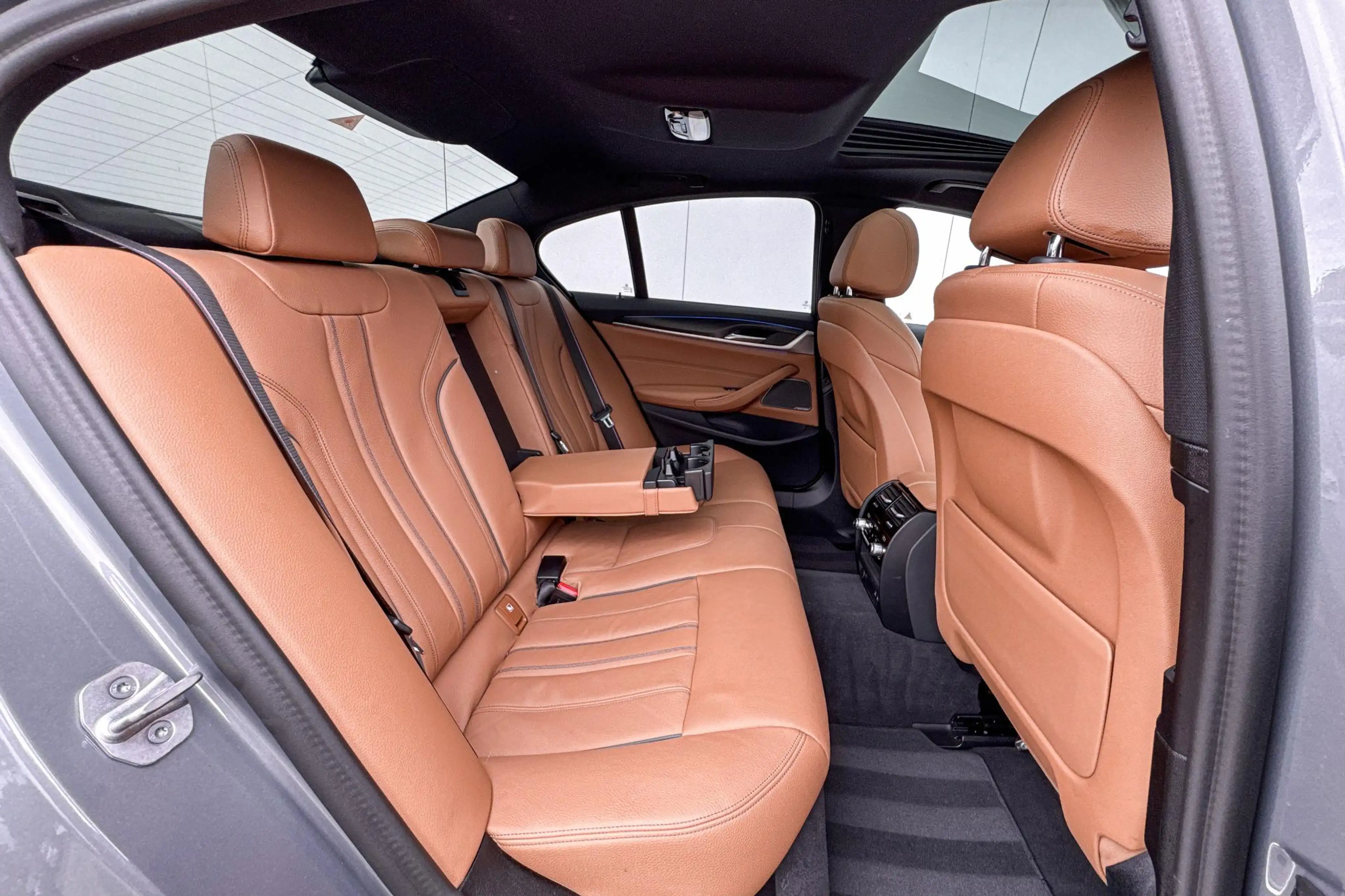 BMW 545 5 Serie Sedan 545e xDrive | Business Edition | Int — photo 10