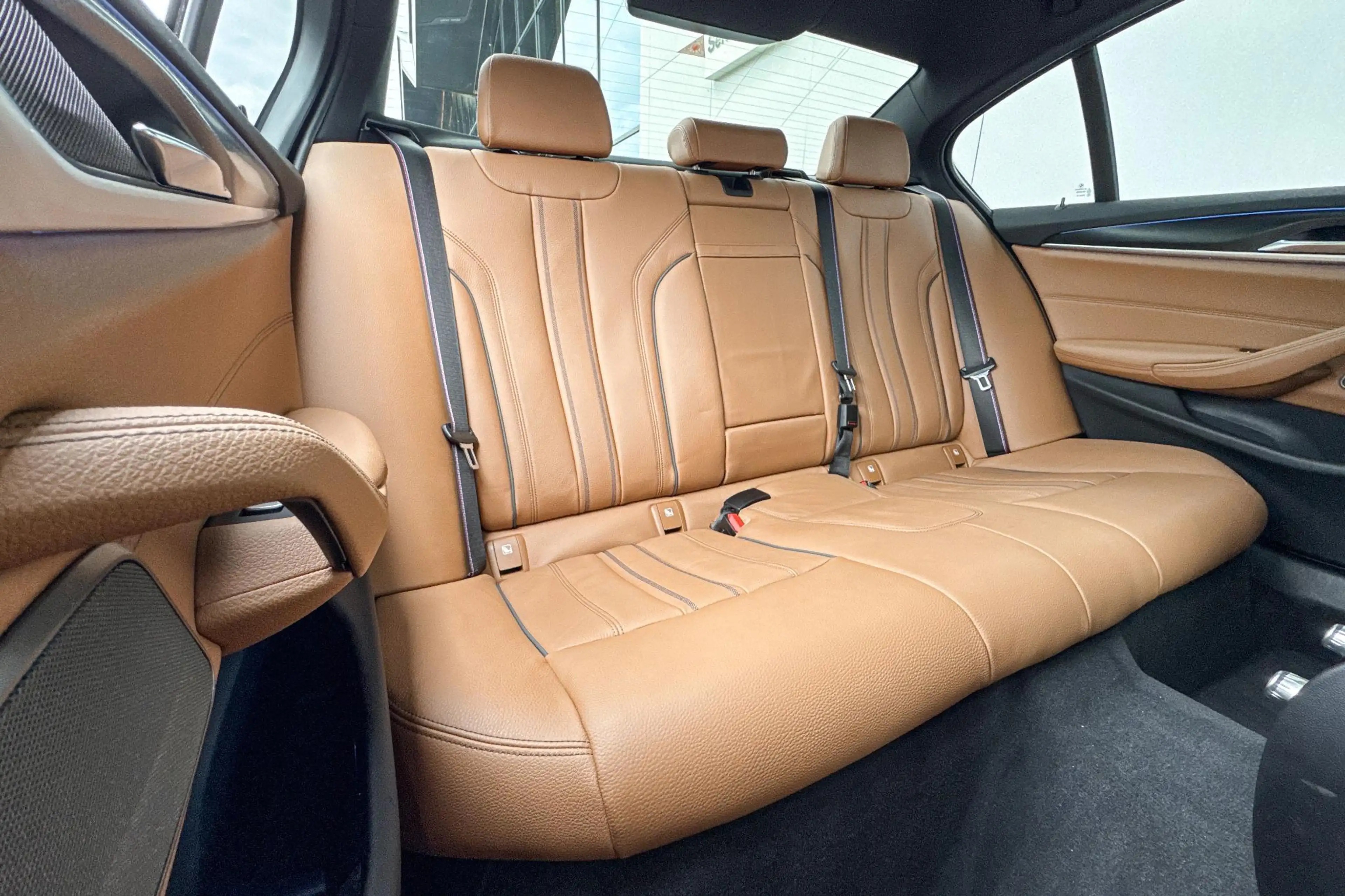 BMW 545 5 Serie Sedan 545e xDrive | Business Edition | Int — photo 9