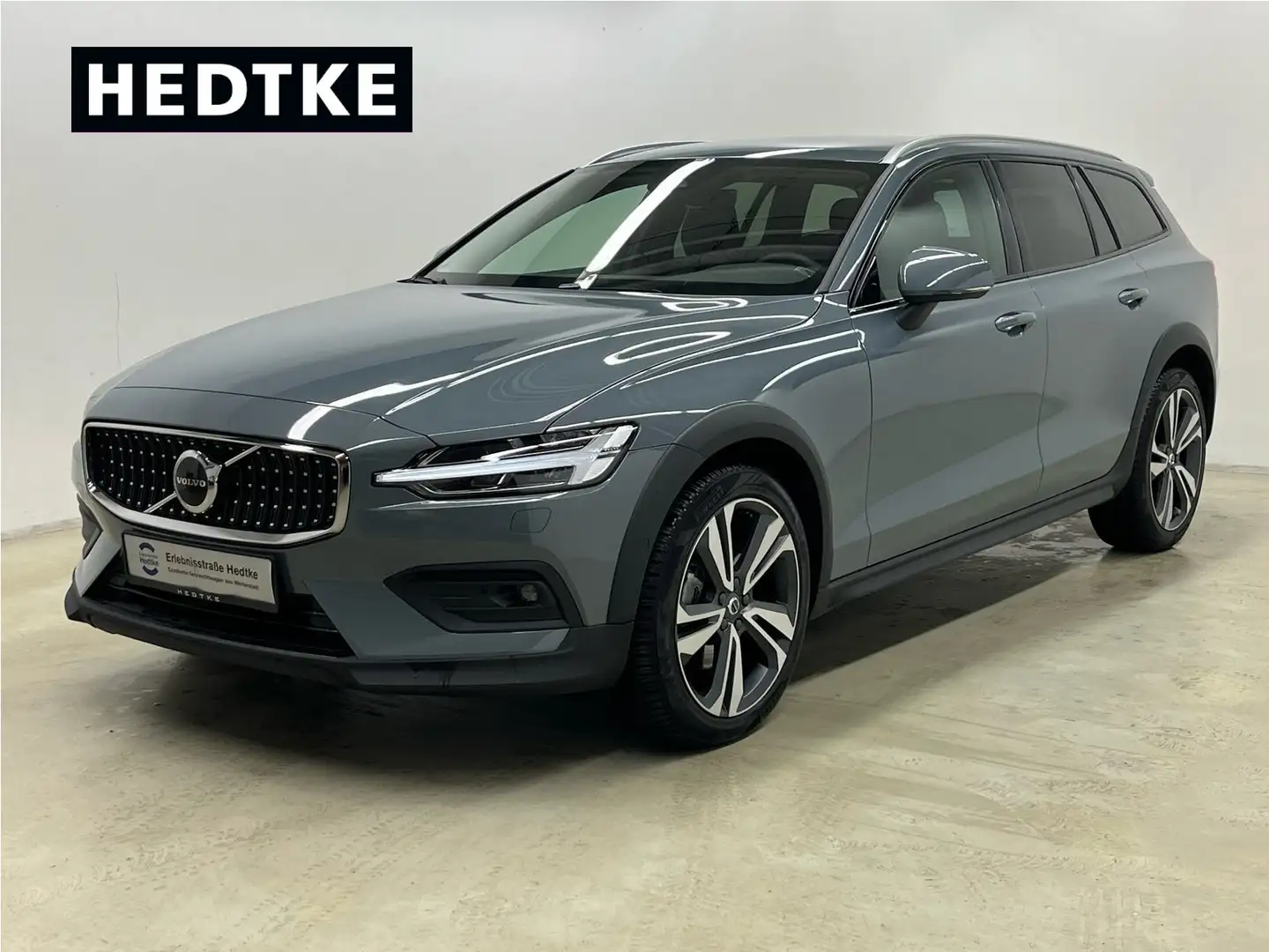 Volvo V60 CC B4 Diesel AWD Plus 19"+H&K+LED+STANDHZG Grau - 1