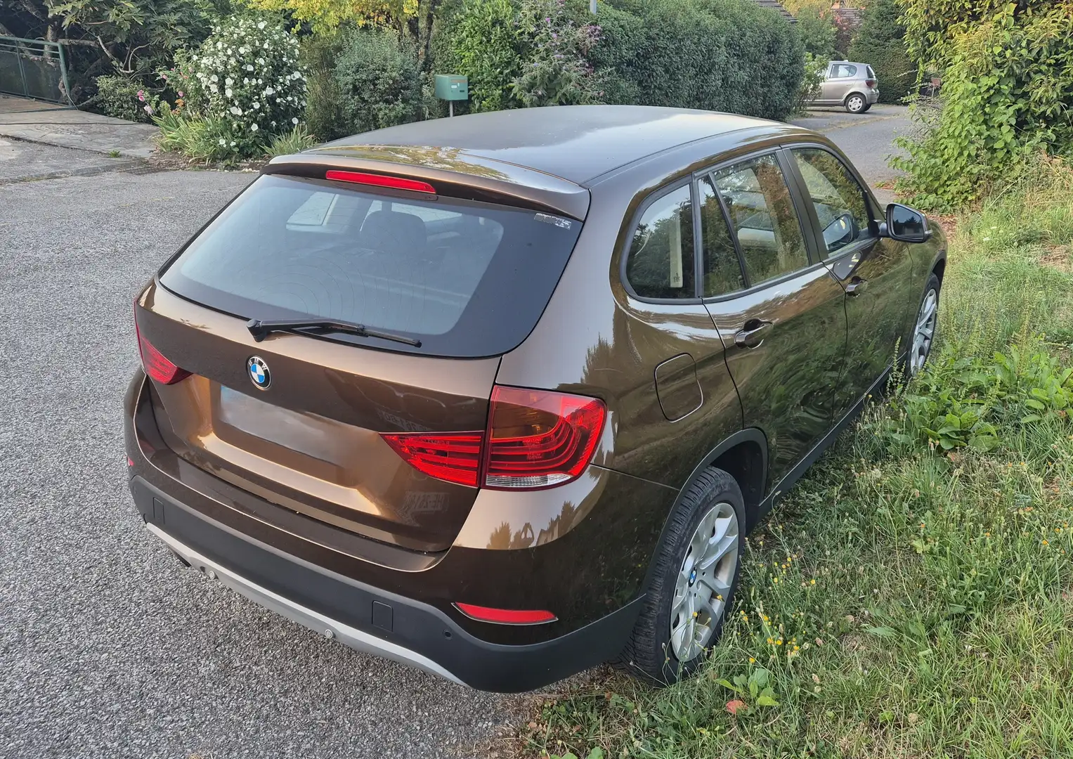BMW X1 X1 xDrive 18d 143 ch Lounge Brun - 2