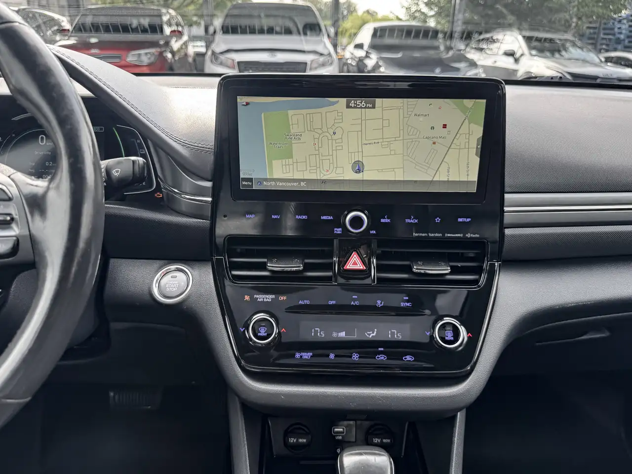 Hyundai IONIQ photo Hyundai IONIQ