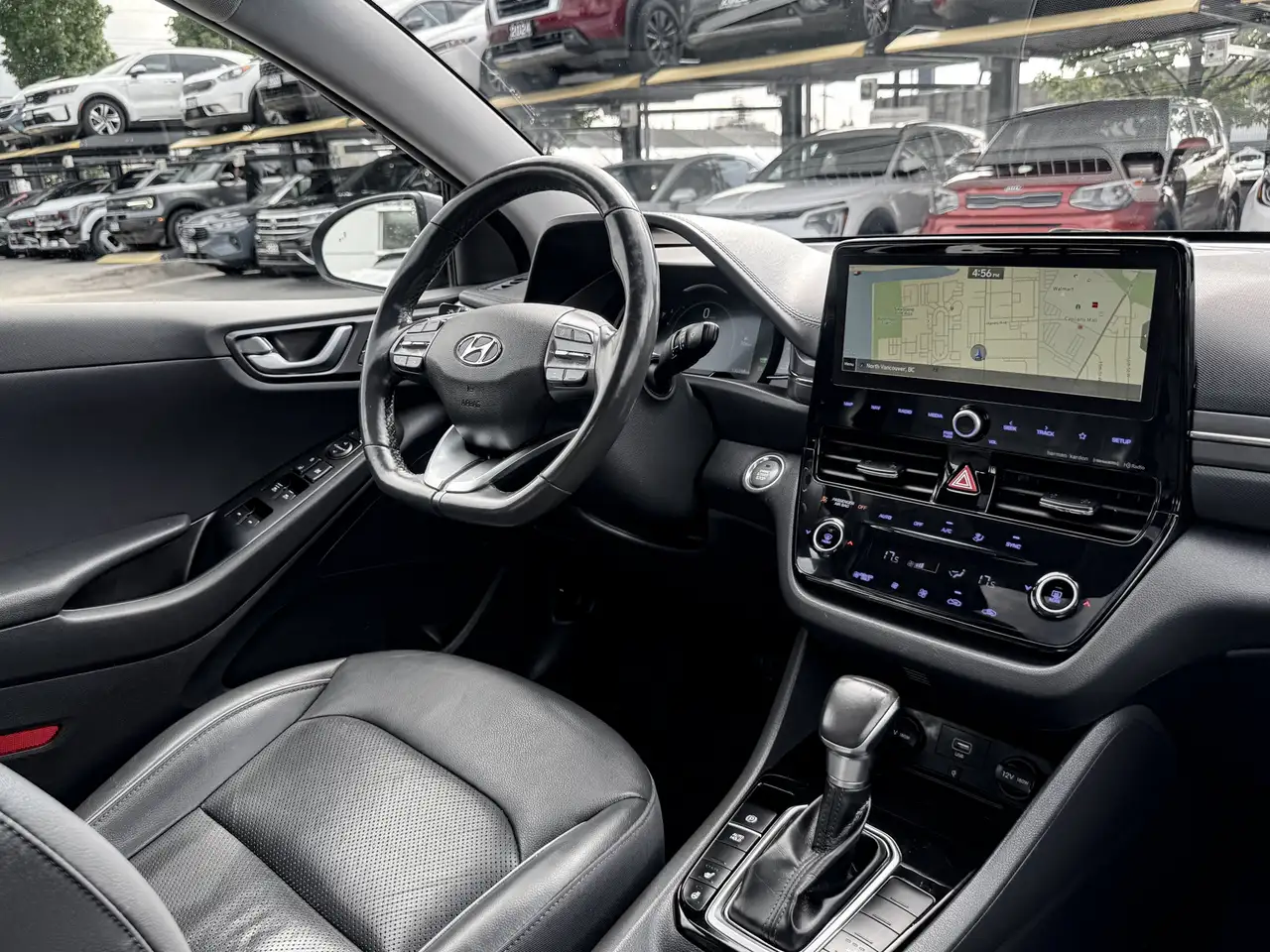 Hyundai IONIQ photo Hyundai IONIQ