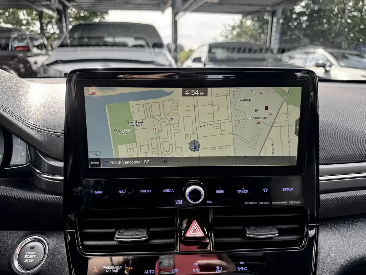 Hyundai IONIQ photo Hyundai IONIQ