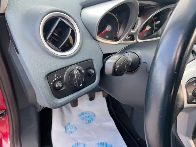 Ford Fiesta view 13