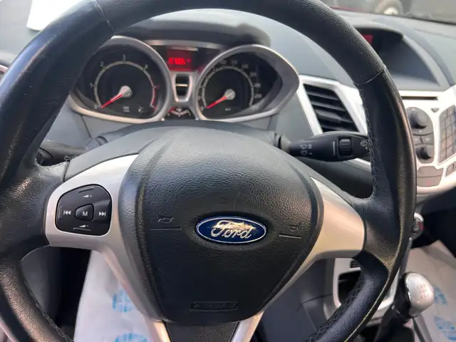 Ford Fiesta view 14