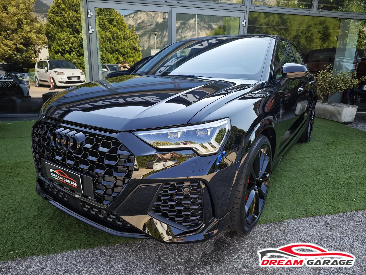 Audi RS Q3 Sportback 2.5 quattro s-tronic Nero - 2