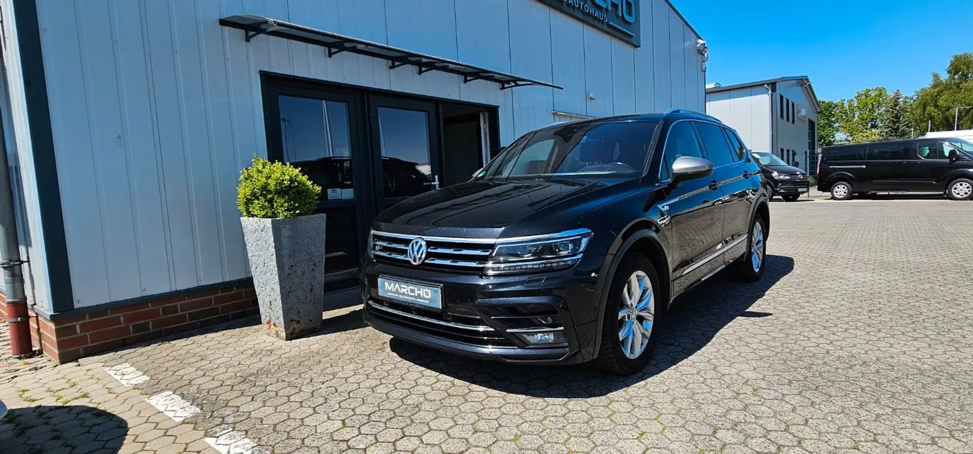 Volkswagen Tiguan Allspace Highline 4Motion*R-Line*Voll* Noir - 1