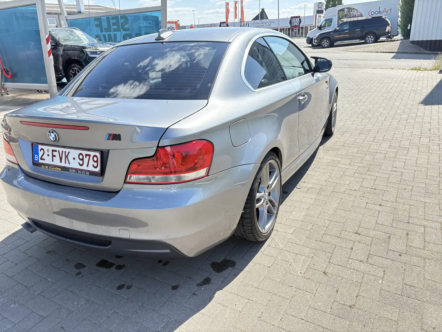 BMW 118 118d Gris - 1