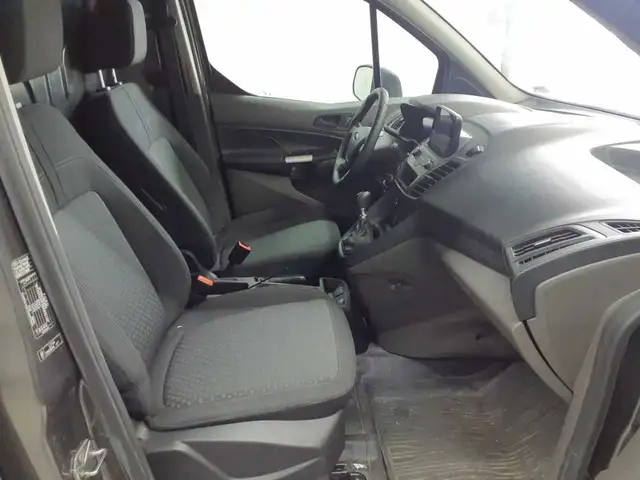 Ford Transit view 8