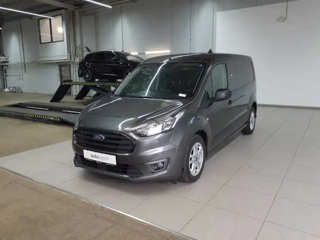 Ford Transit view 6
