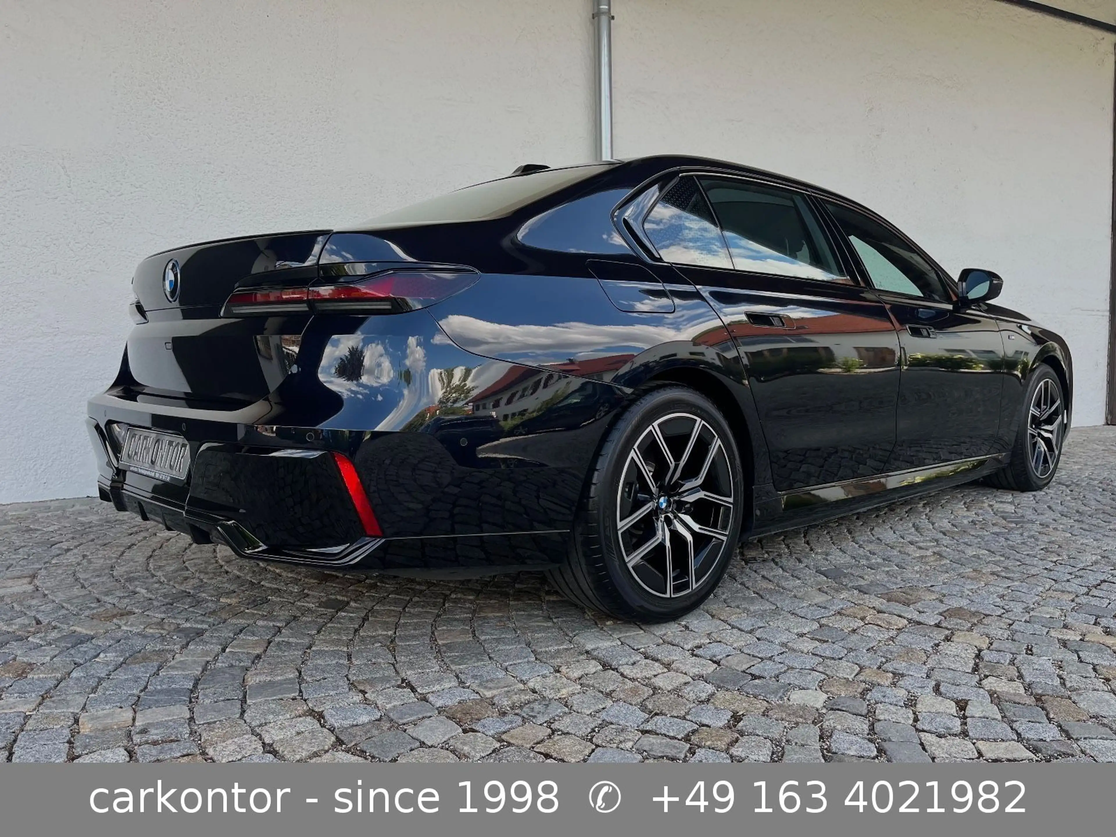 BMW i7 xDr. 60 *M SPORT PRO*THEATRE*EXECUTIVE*LOUNGE — photo 3