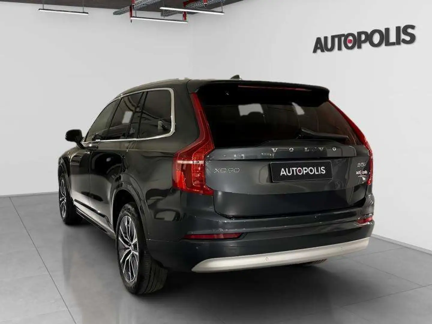 Volvo XC90 2.0 B5 AWD Momentum Gris - 2