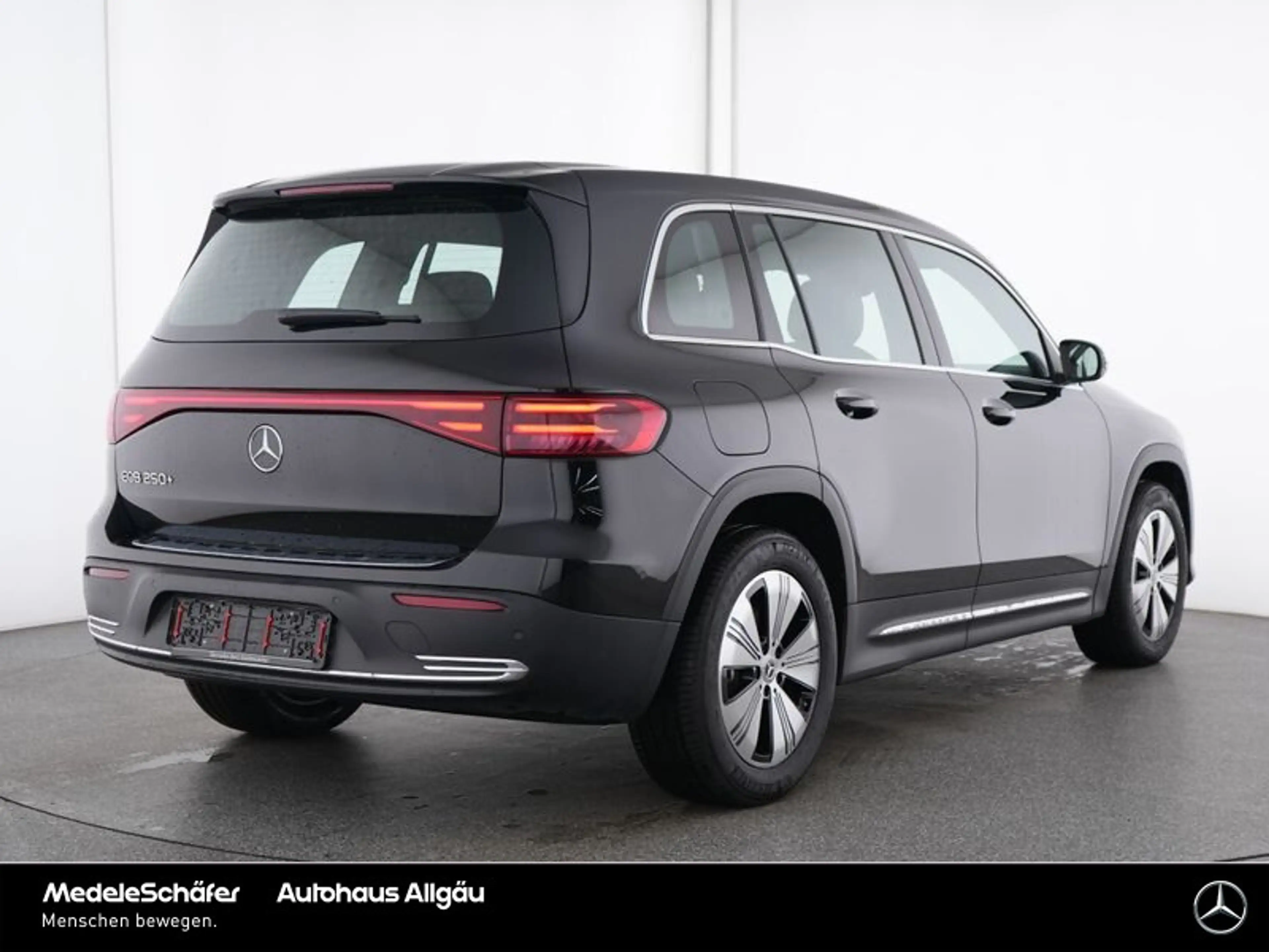 Mercedes-Benz EQB 250 EQB 250+ Progressive Advanced Fahr-Assi Kamera LED — photo 2