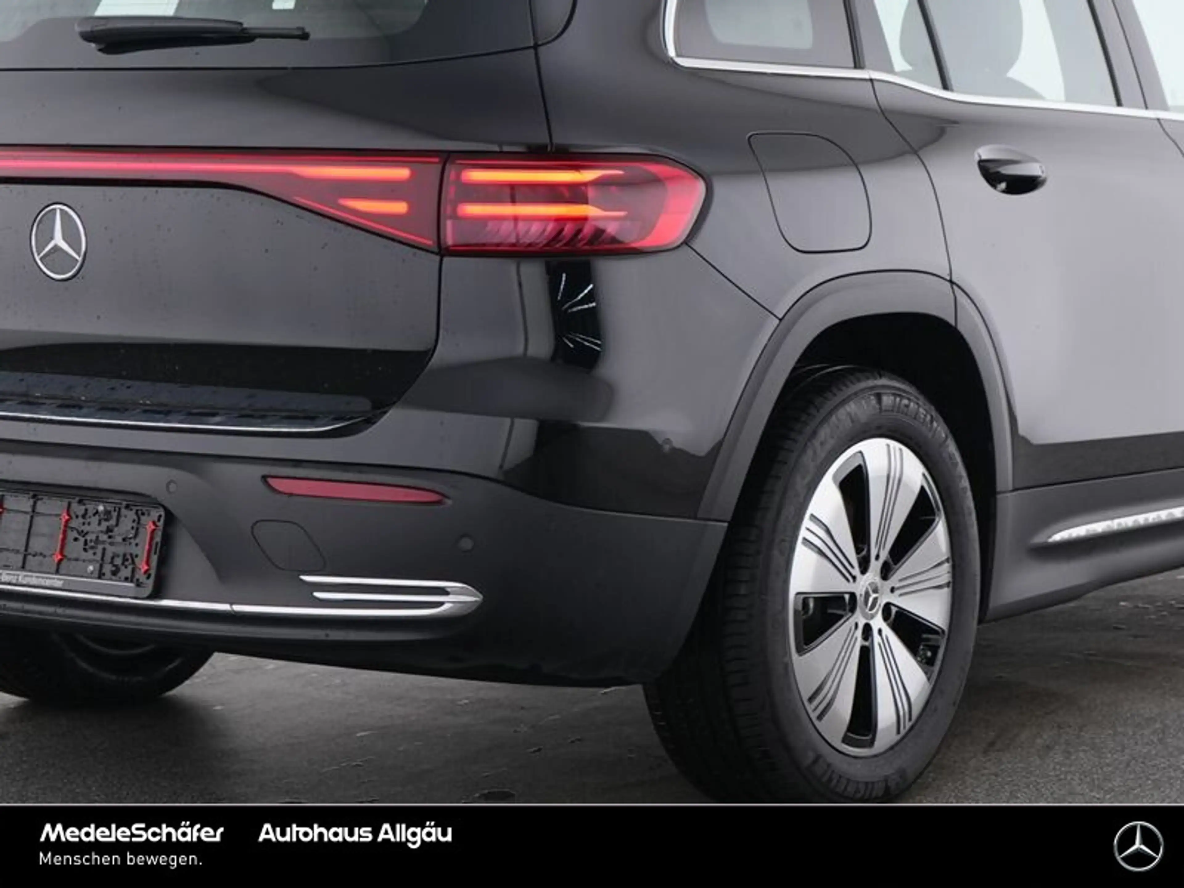Mercedes-Benz EQB 250 EQB 250+ Progressive Advanced Fahr-Assi Kamera LED — photo 9