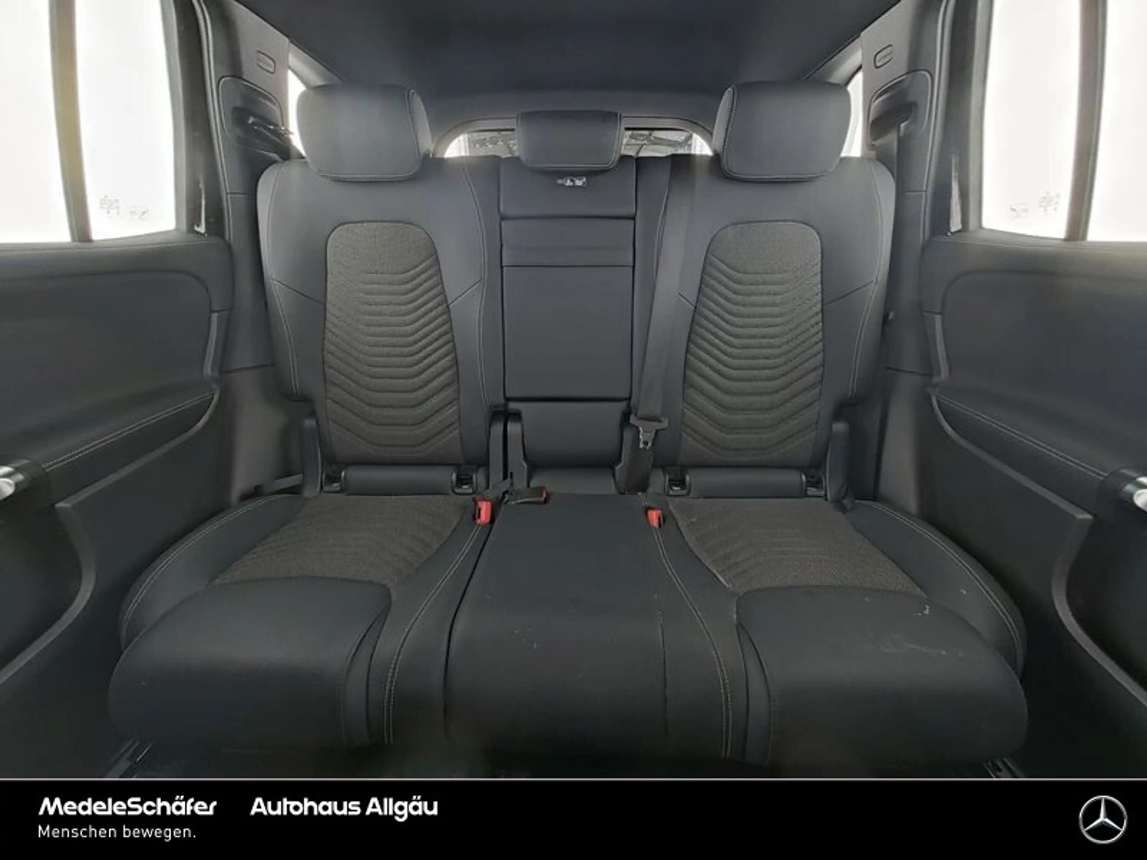 Mercedes-Benz EQB 250 EQB 250+ Progressive Advanced Fahr-Assi Kamera LED — photo 7