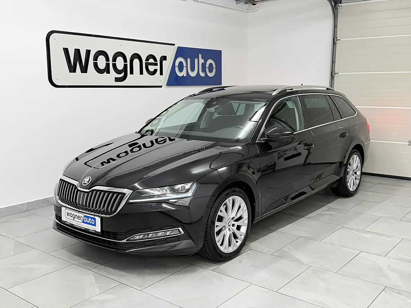 Skoda Superb Kombi 2,0 TDI Style DSG.Matrix LED/ACC/Navi/Pan... Schwarz - 2