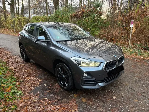 BMW X2 sDrive 18 i Advantage