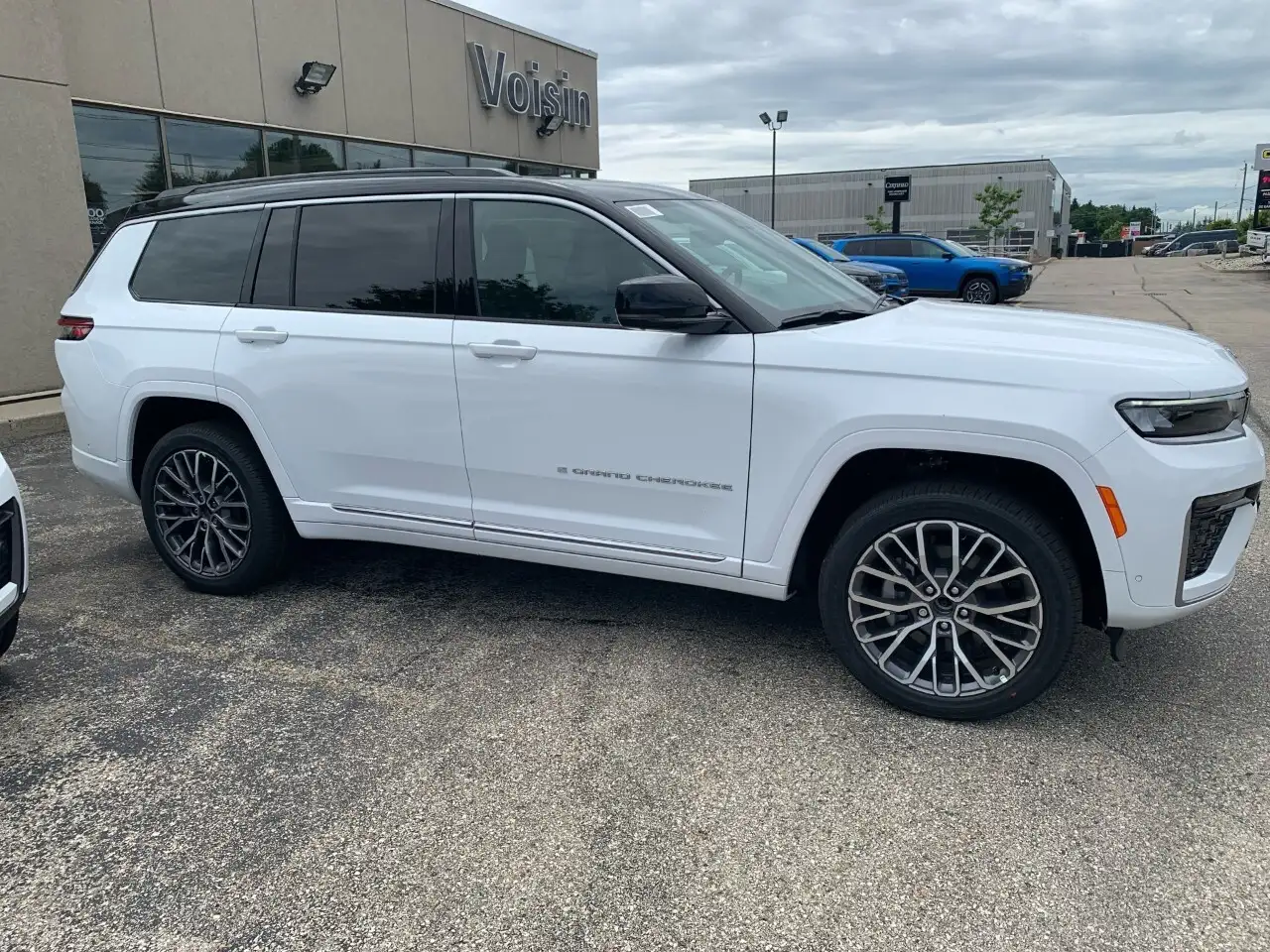 Jeep Grand Cherokee снимка Jeep Grand Cherokee