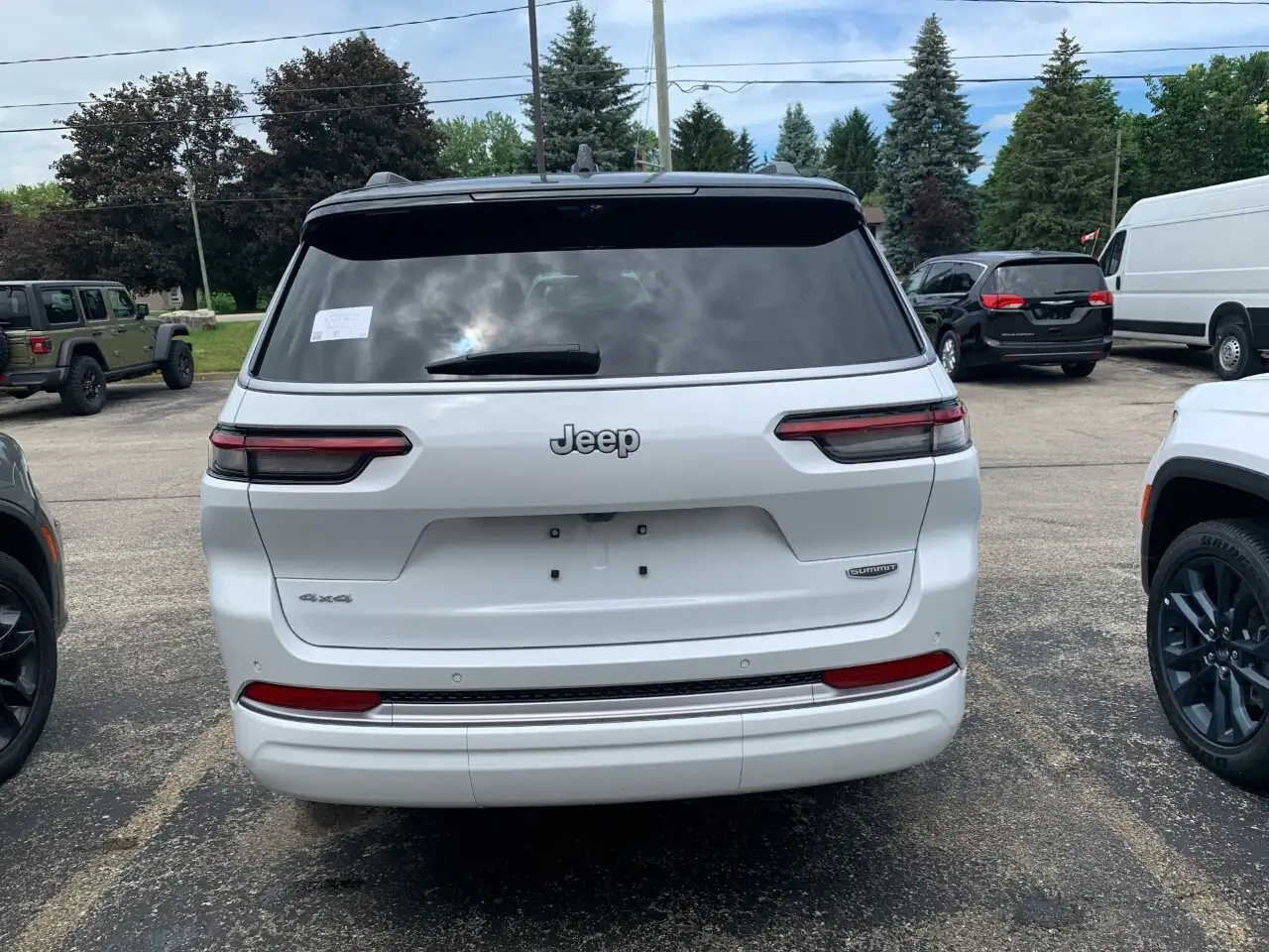 Jeep Grand Cherokee снимка Jeep Grand Cherokee
