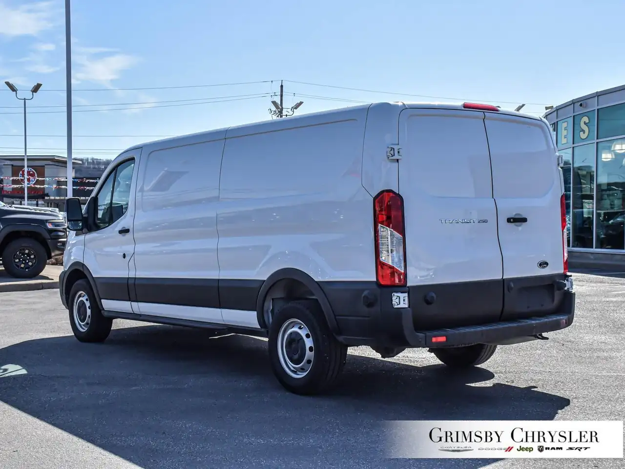 Ford Transit Cargo Van снимка Ford Transit Cargo Van