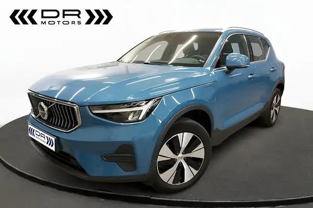 2022 Volvo XC40 in Blue for sale