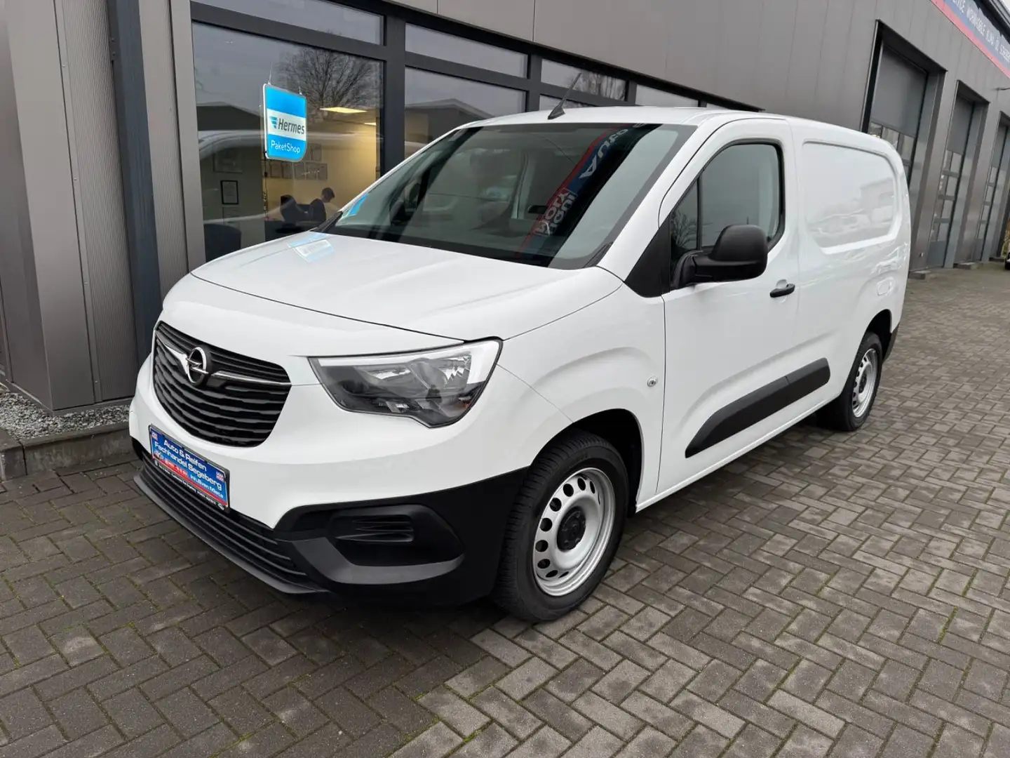 Opel Combo 1.5CDTI Cargo Edition erhöhte Nutzlast XL* Weiß - 1