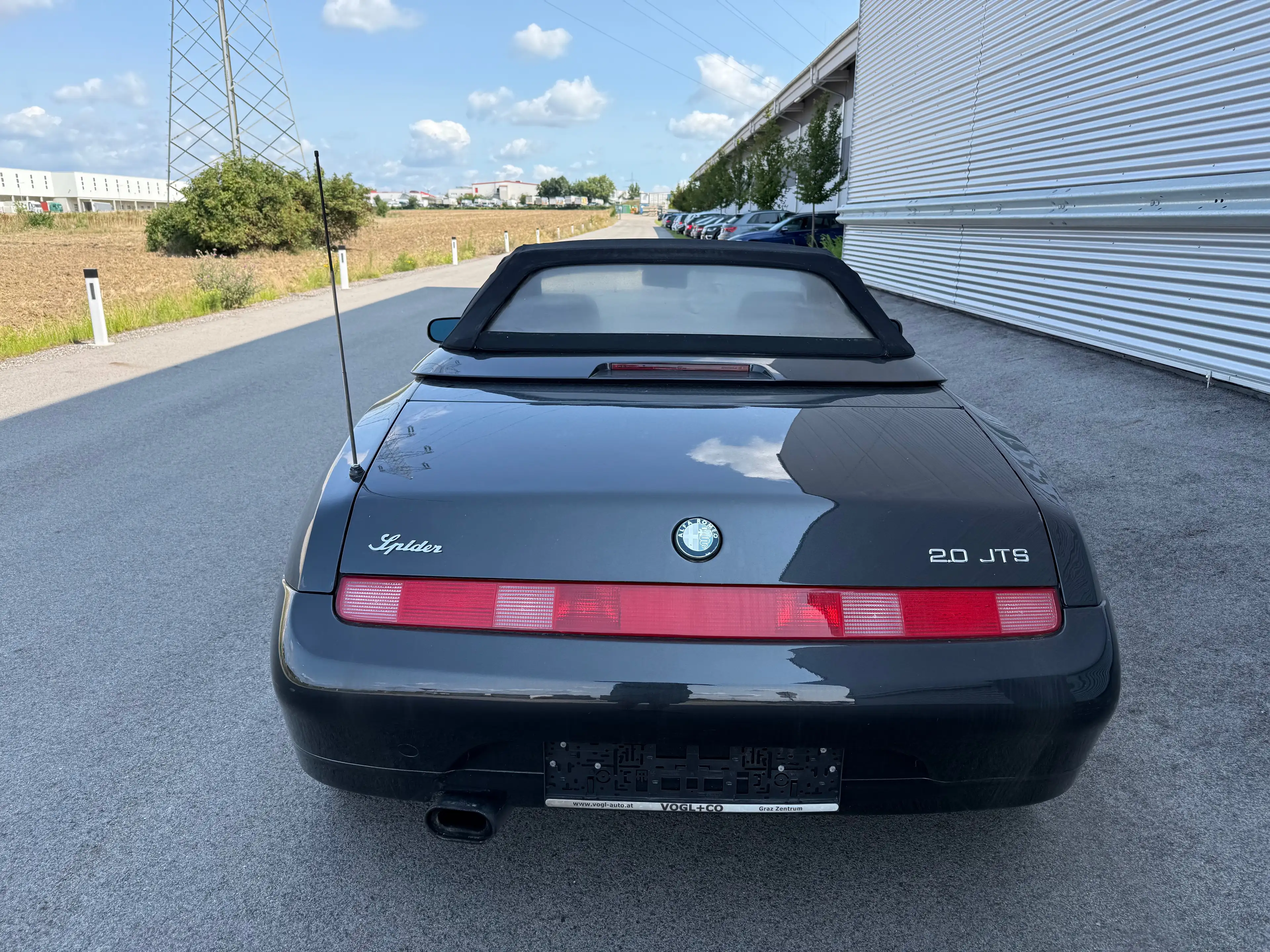 Alfa Romeo Spider 2,0 JTS ID:119 — photo 12